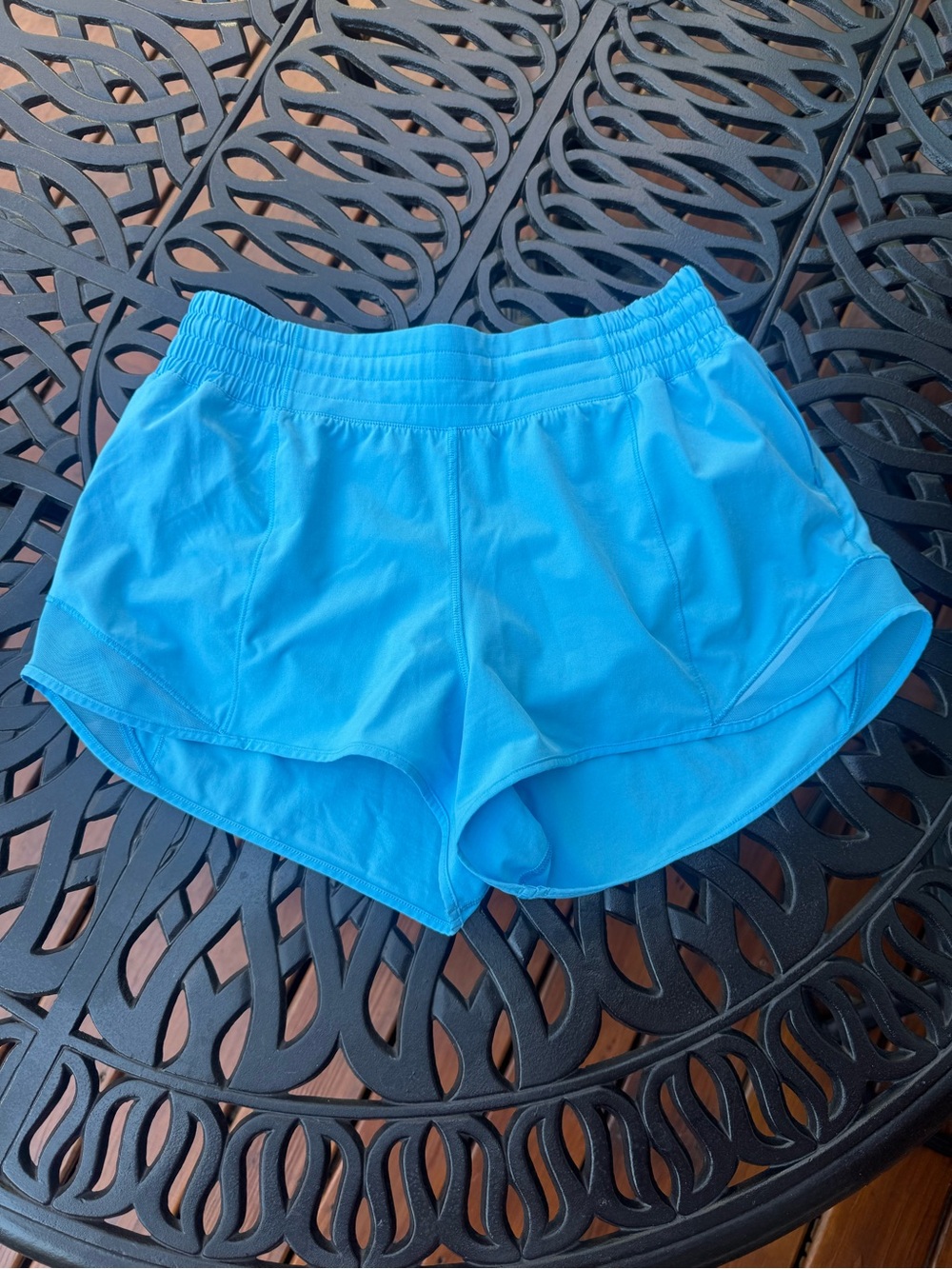Lululemon Hotty Hot High Rise 2.5” shorts - Kayak Blue Light
